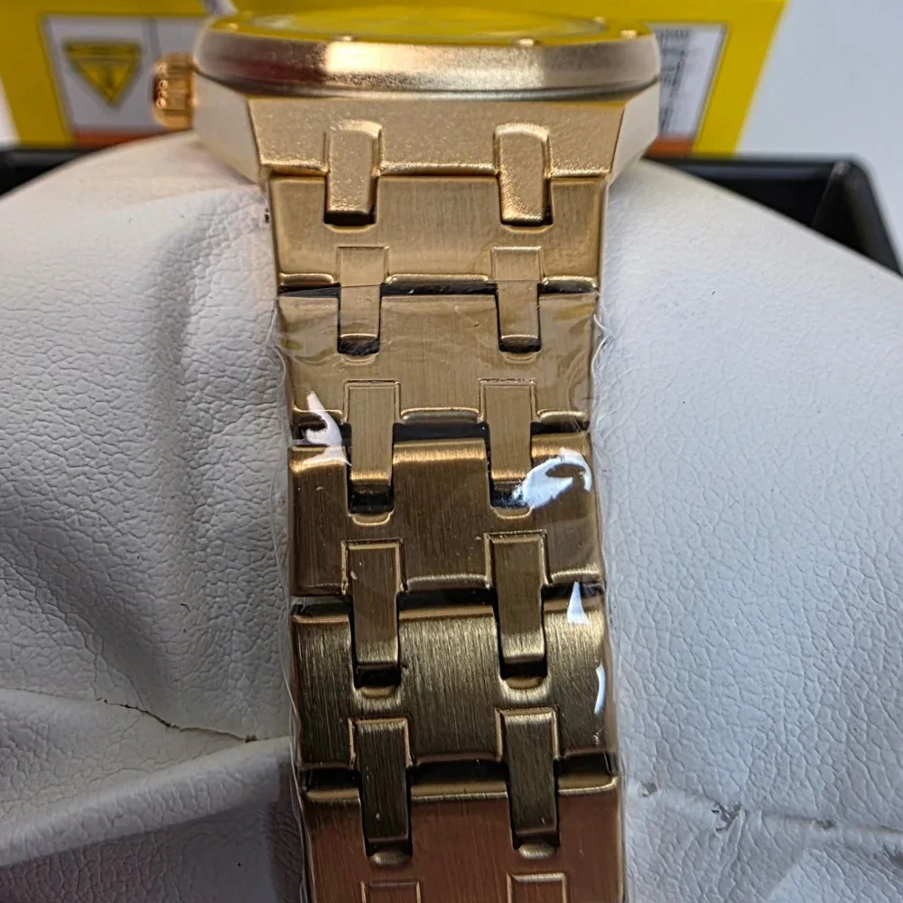 Invicta Celestial Women's Watch  30mm  Gold (69256) New in Box
